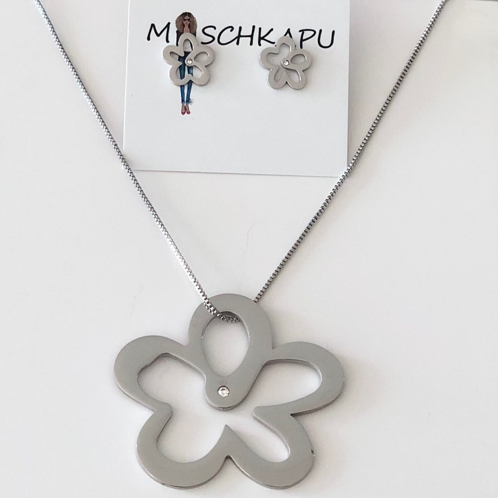 Silver Tone Flower Pendant with CZ